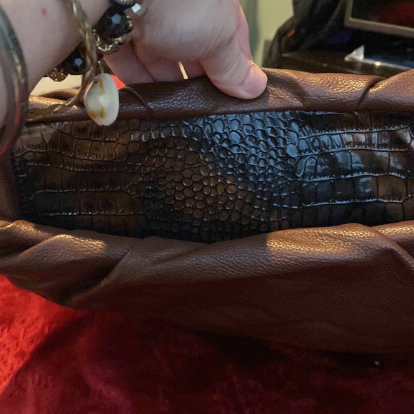 Beautiful flower purse - Picture 5 of 5